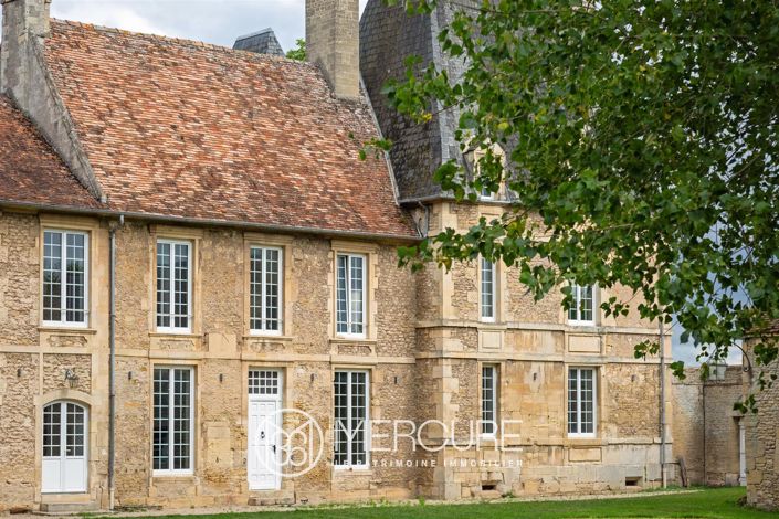 Image No.2-Propriété de 8 chambres à vendre à Caen