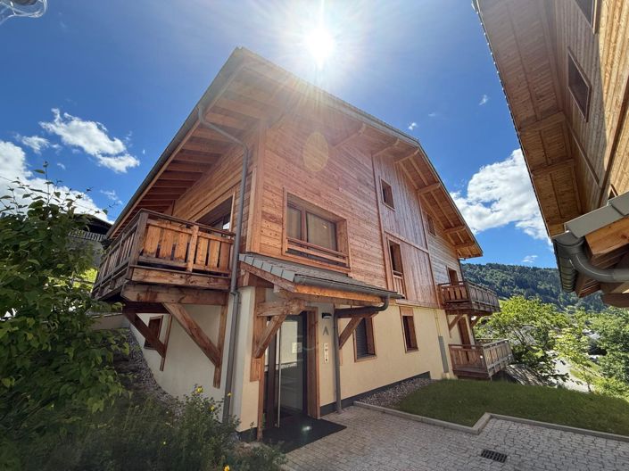 Image No.3-3 Bed Apartment for sale