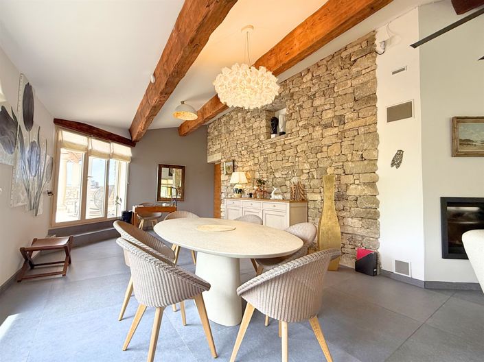 Image No.12-6 Bed House for sale