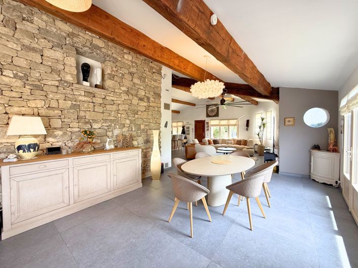 Image No.13-6 Bed House for sale