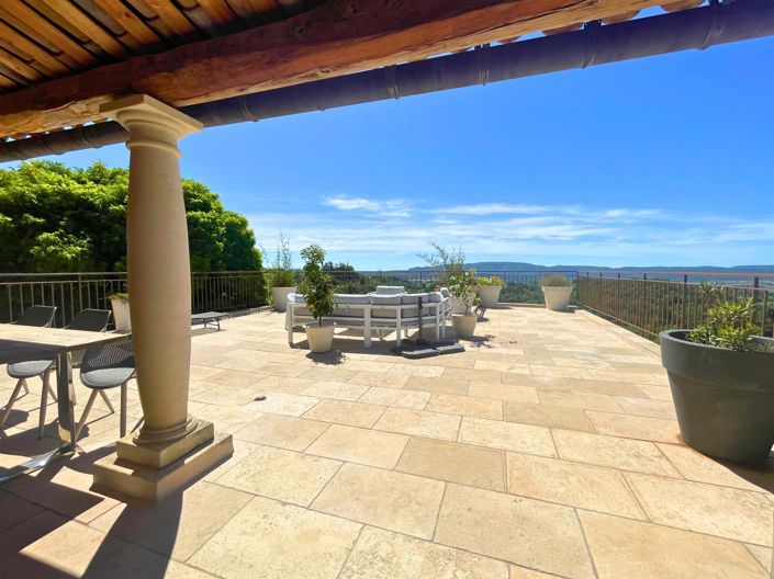 Image No.2-6 Bed House for sale