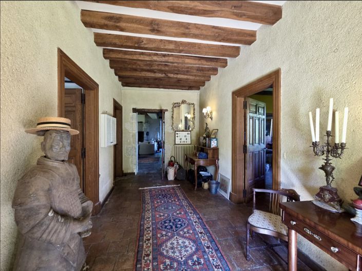 Image No.12-6 Bed House for sale