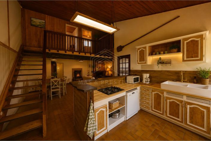Image No.12-9 Bed House for sale