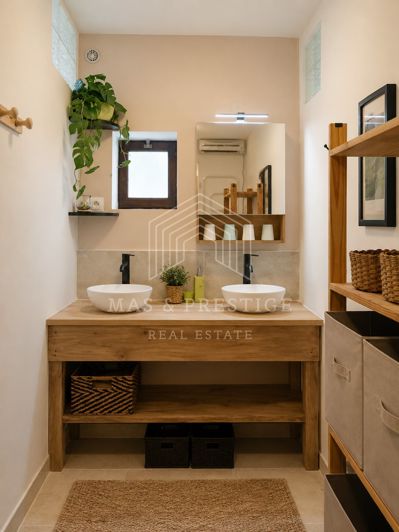 Image No.9-9 Bed House for sale