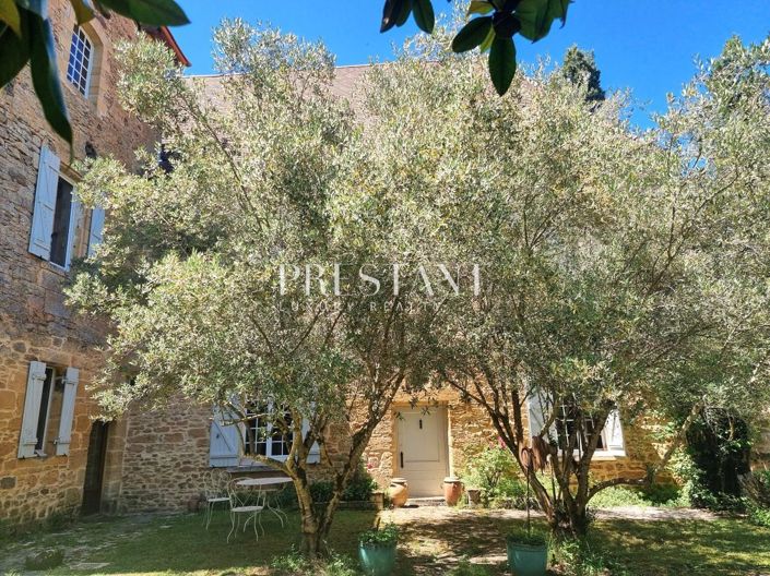 Image No.13-9 Bed House for sale