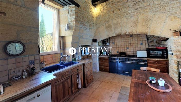 Image No.14-9 Bed House for sale