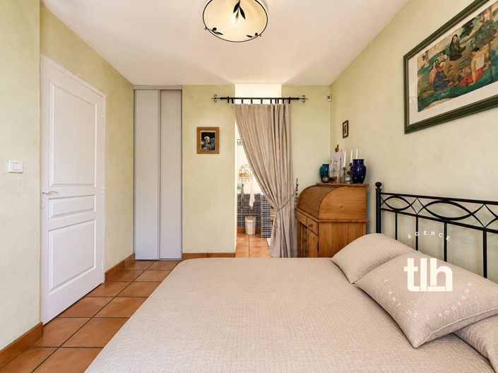 Image No.19-4 Bed House for sale