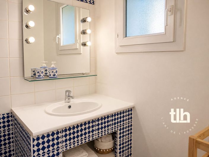 Image No.20-4 Bed House for sale