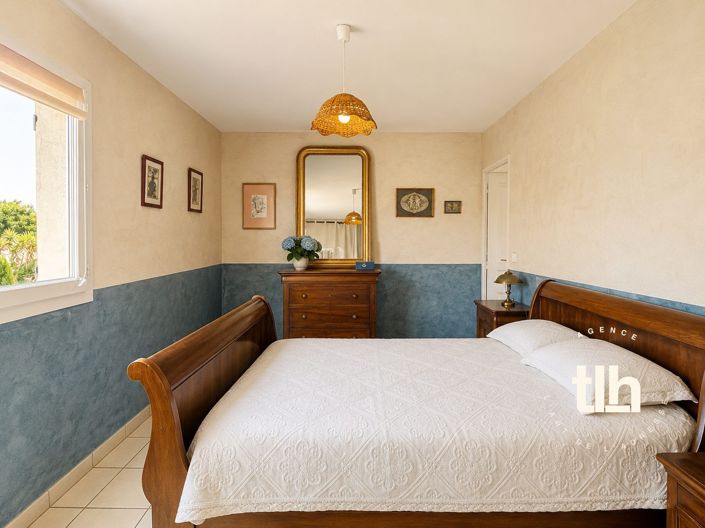 Image No.21-4 Bed House for sale