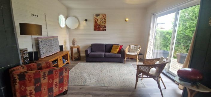 Image No.5-4 Bed Property for sale
