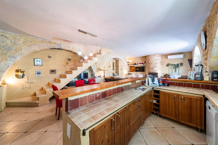 Image No.13-3 Bed House for sale