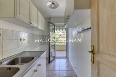 akmgxy2jmrviw3tp4