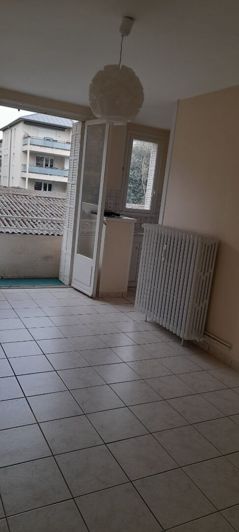 Image No.2-Appartement de 1 chambre à vendre à Chalon-sur-Saône