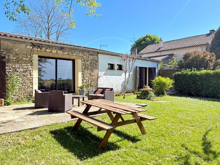 Image No.15-3 Bed House for sale