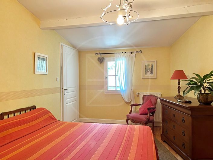 Image No.13-3 Bed House for sale