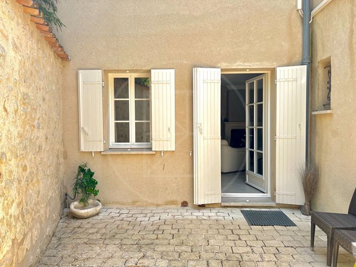 Image No.16-3 Bed House for sale