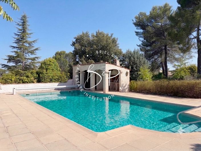 Image No.3-4 Bed House for sale