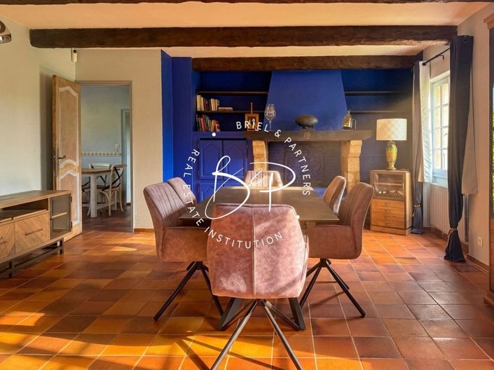 Image No.4-4 Bed House for sale