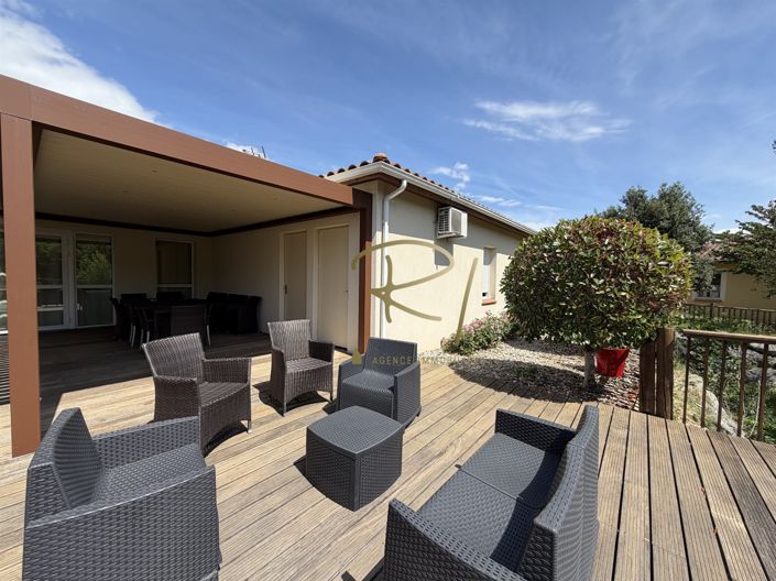 Image No.8-2 Bed House for sale