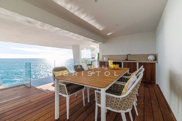 Image No.21-4 Bed House for sale