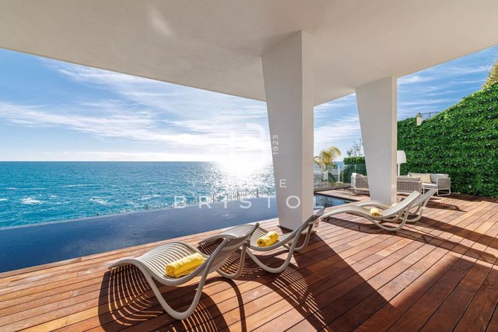 Image No.23-4 Bed House for sale