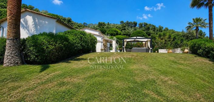 Image No.8-3 Bed House for sale