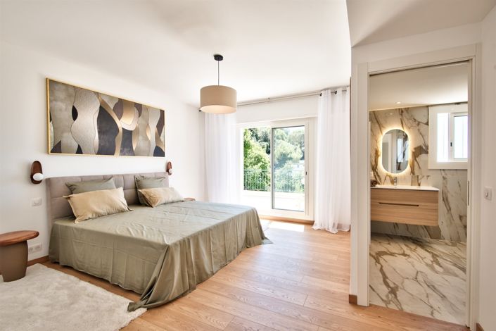 Image No.11-4 Bed Apartment for sale