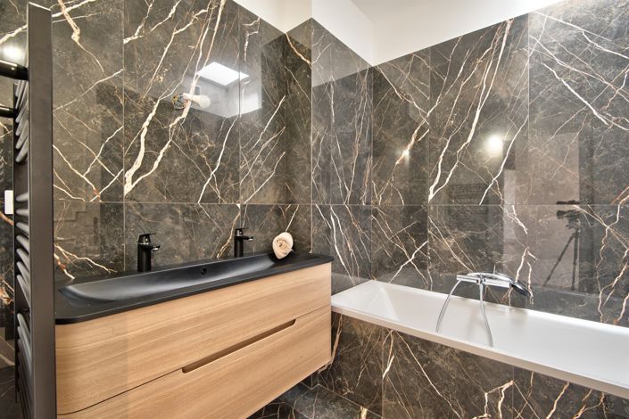 Image No.20-4 Bed Apartment for sale
