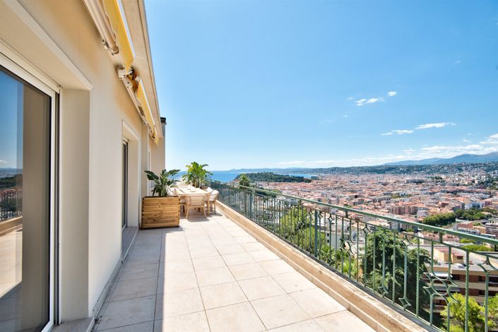 Image No.23-4 Bed Apartment for sale