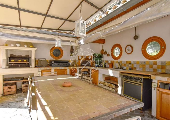 Image No.22-2 Bed House for sale