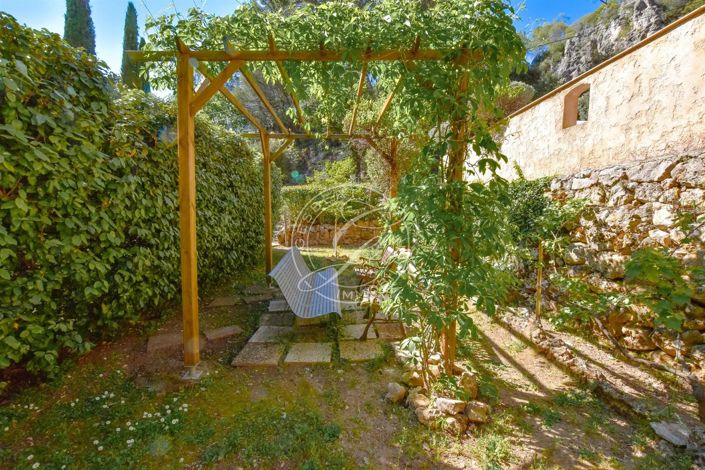 Image No.31-2 Bed House for sale