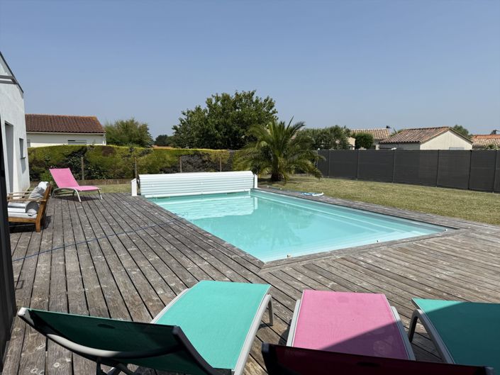 Image No.23-5 Bed House for sale