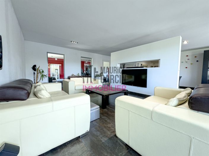 Image No.7-Propriété de 5 chambres à vendre à Bédarrides