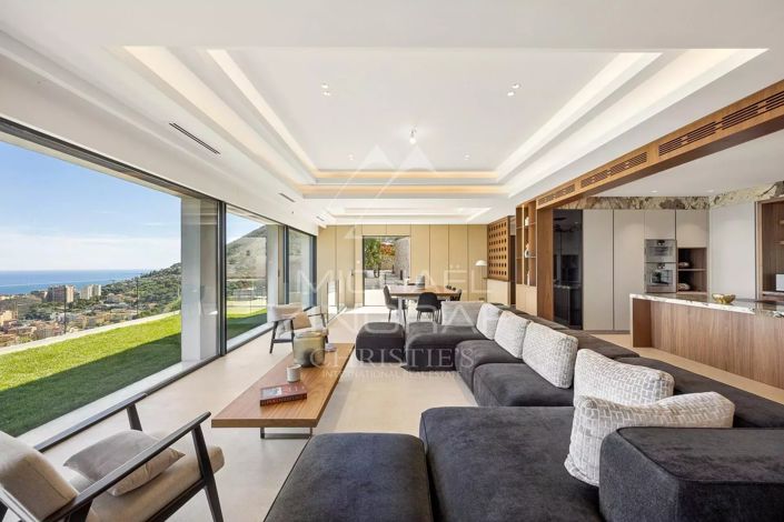 Image No.6-5 Bed House for sale