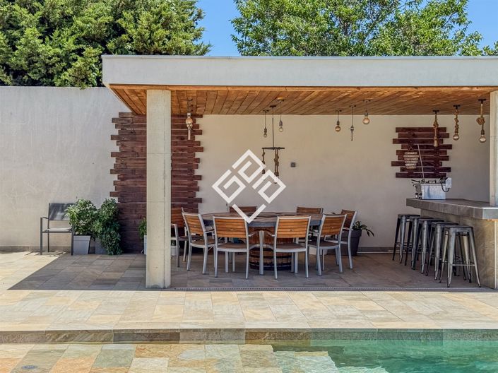 Image No.23-5 Bed House for sale
