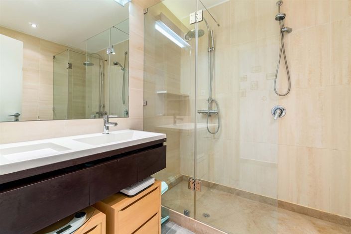 Image No.19-2 Bed Apartment for sale