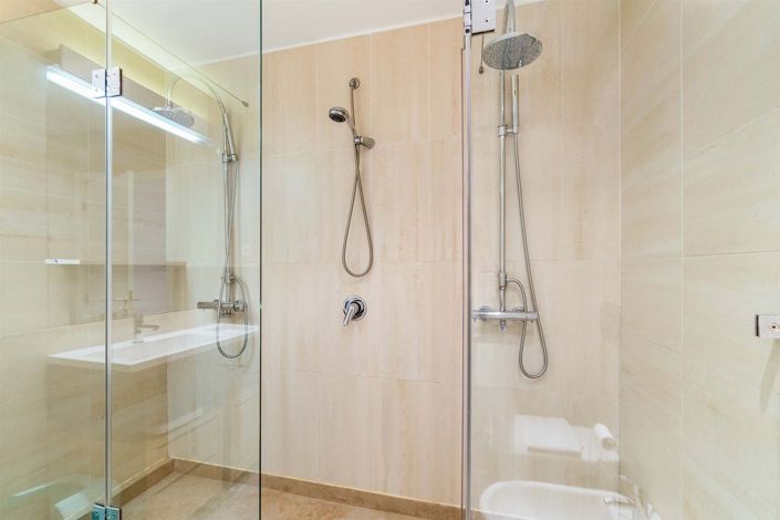 Image No.20-2 Bed Apartment for sale