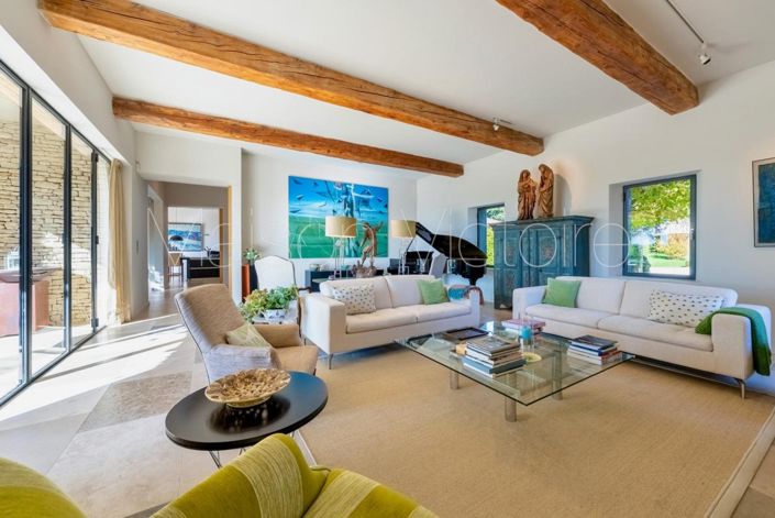 Image No.17-7 Bed House for sale