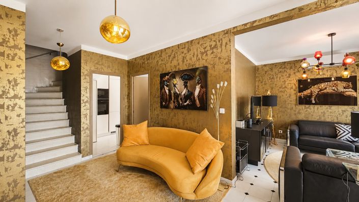Image No.15-2 Bed Property for sale