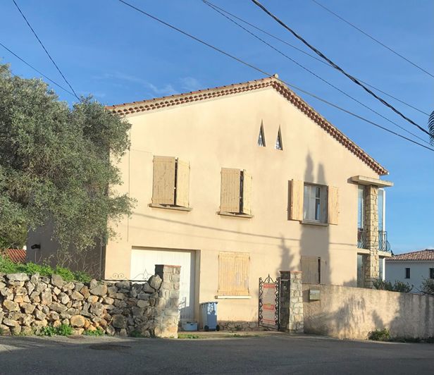 Image No.3-4 Bed House for sale