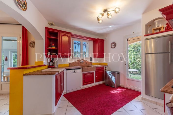 Image No.4-4 Bed House for sale