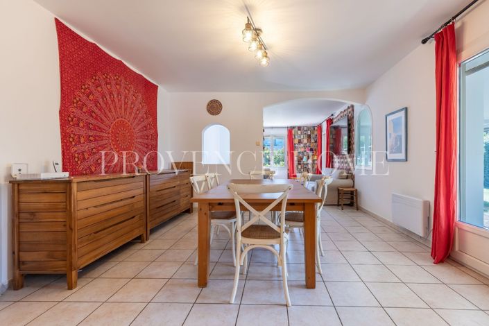 Image No.7-4 Bed House for sale