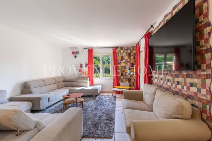 Image No.9-4 Bed House for sale
