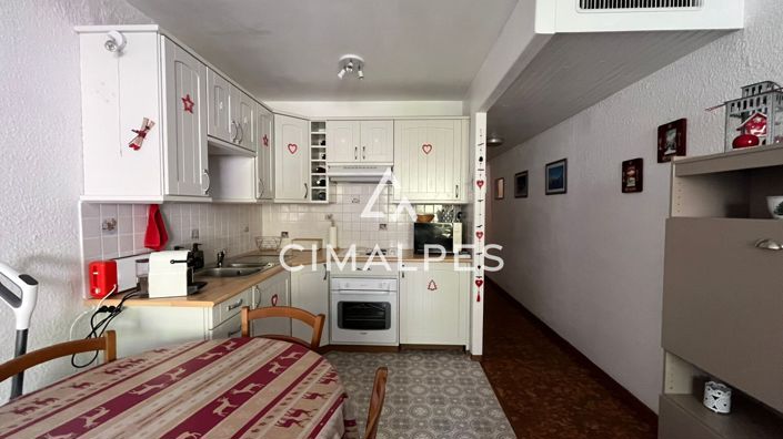 Image No.7-Apartment for sale