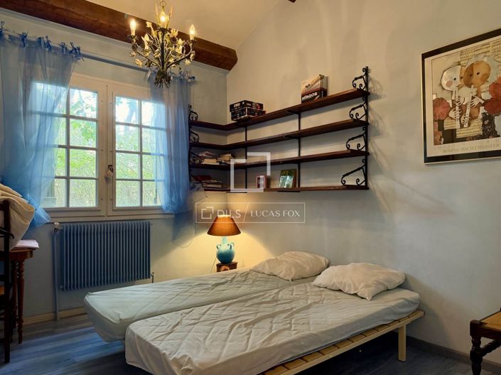 Image No.33-6 Bed House for sale
