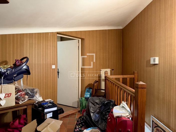 Image No.35-6 Bed House for sale