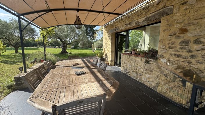 Image No.4-9 Bed House for sale
