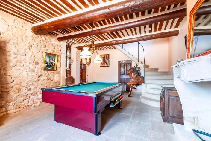 Image No.8-13 Bed House for sale