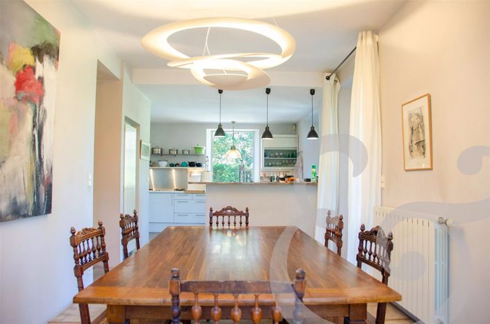 Image No.10-4 Bed House for sale