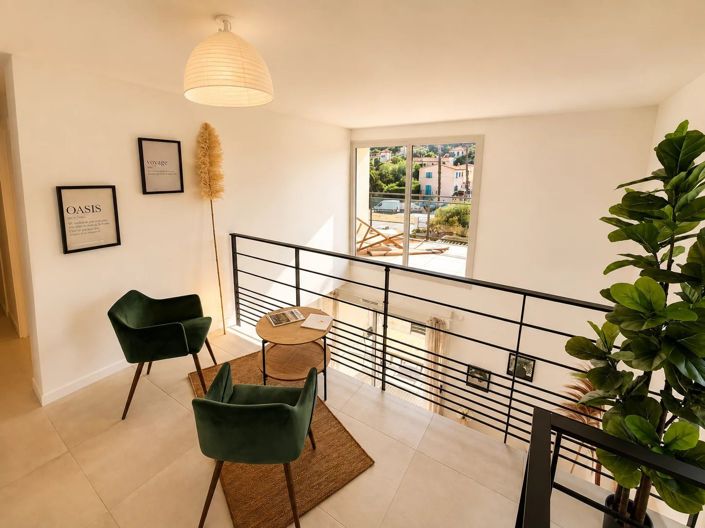 Image No.8-3 Bed Apartment for sale